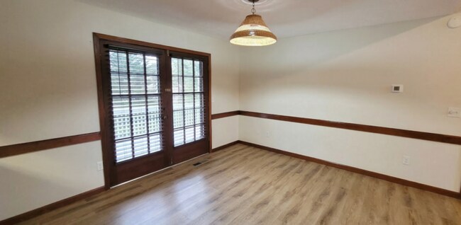 Photo - Beautiful Ranch Style Home!