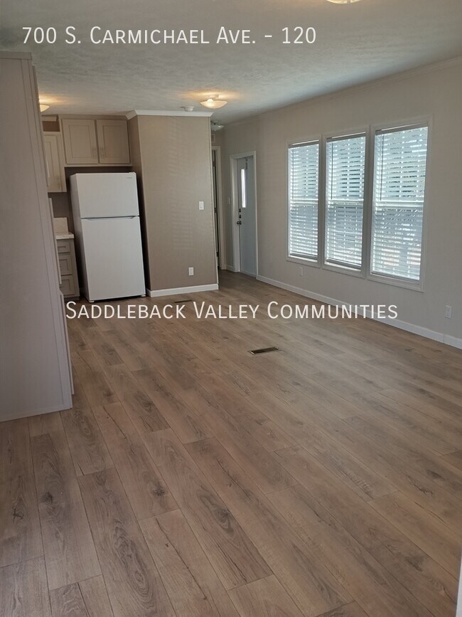 Photo - 700 S Carmichael Ave