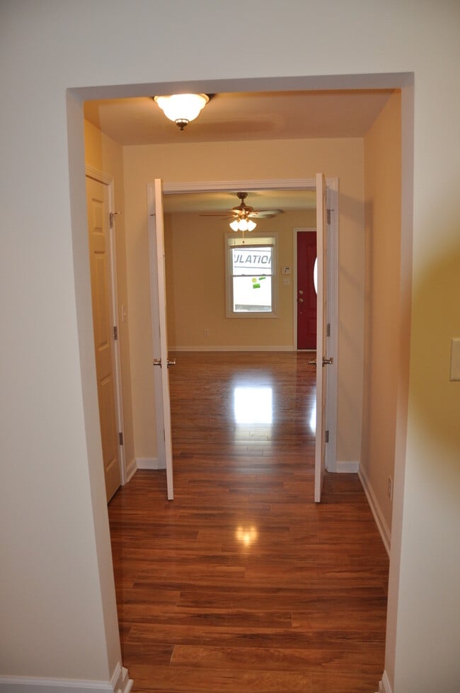 Photo - Pre Leasing Fall Semester 2026