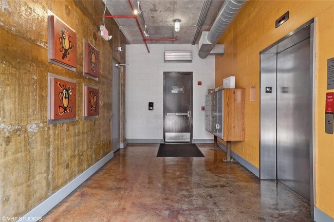 Photo - 434 NW 1st Ave Unit 302