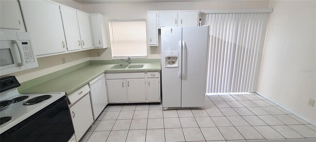 Photo - 980 Canal View Blvd