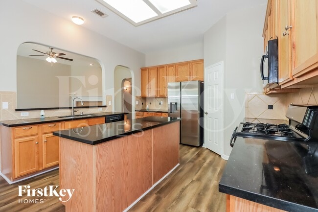 Photo - 4515 Bridgevillage Dr