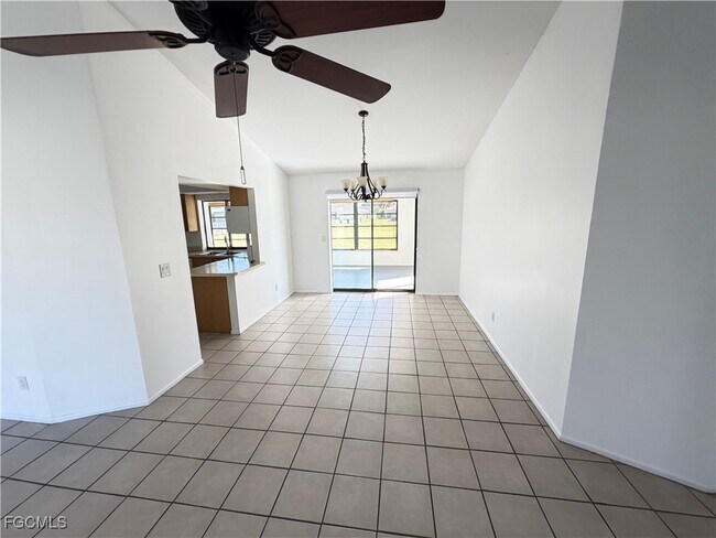 Photo - 3313 SE 4th Ave