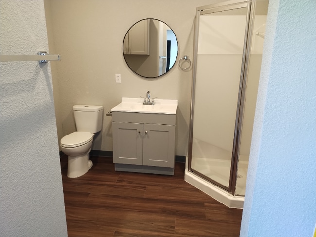 Photo - 5833 Homewood Dr Unidad 5833