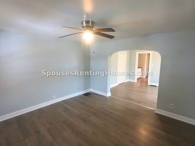 Photo - 925 N Grant Ave