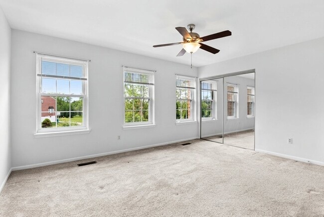 Photo - 166 Longford Rd