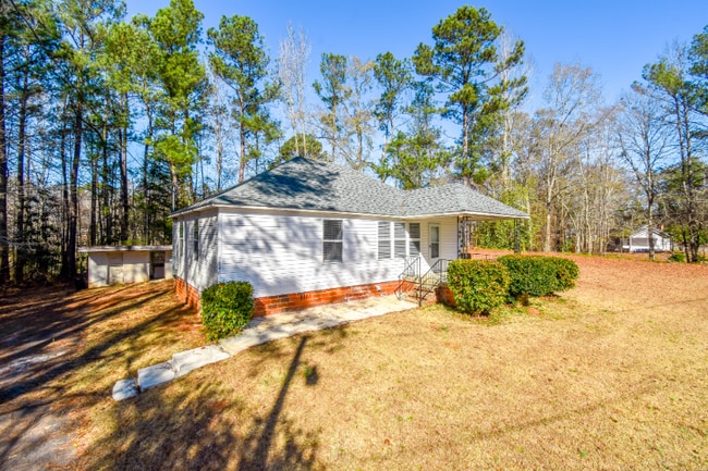 Photo - 1840 Worthy Rd