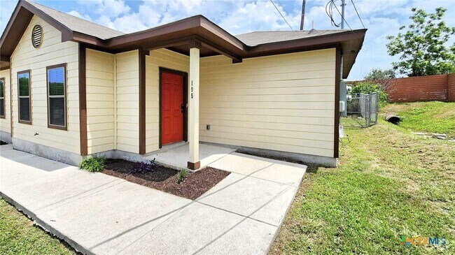 Building Photo - 195 Rosedale Ave Rental