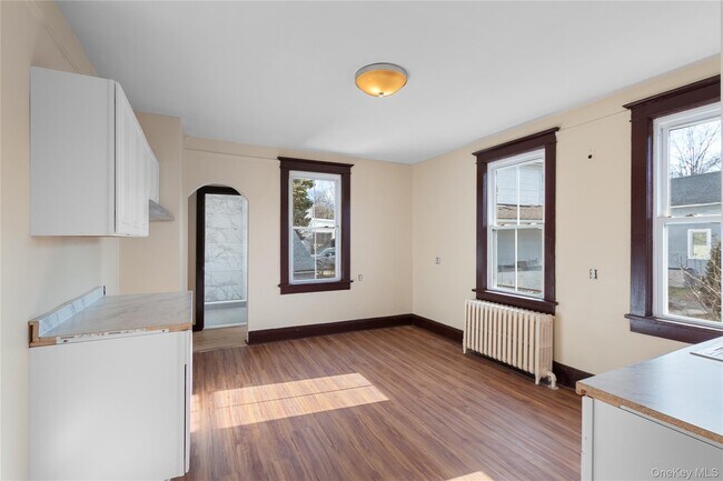 Photo - 226 Glen Cove Ave