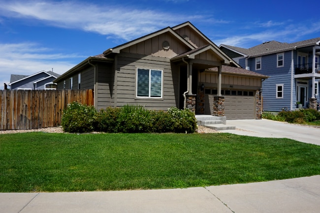 Photo - 1611 Jennifer St