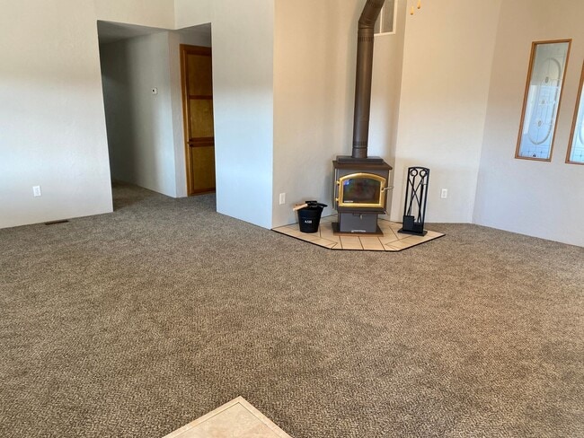 Photo - 3 Bedroom 2 Bathroom house in Crooked River Ranch with huge views and a shop!