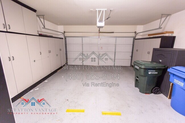 Photo - 2038 W Marconi Ave