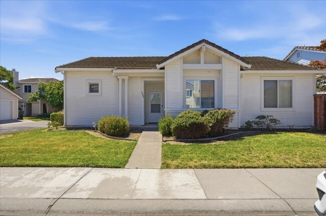 Building Photo - 9386 Laguna Pointe Way