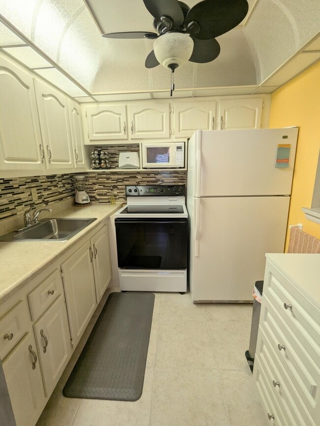 Photo - 20 Coventry A