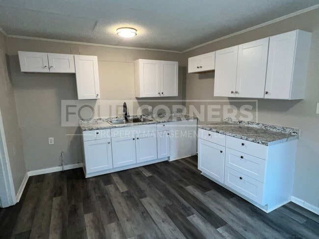 Photo - Spacious 3 Bedroom 1.5 Bath House