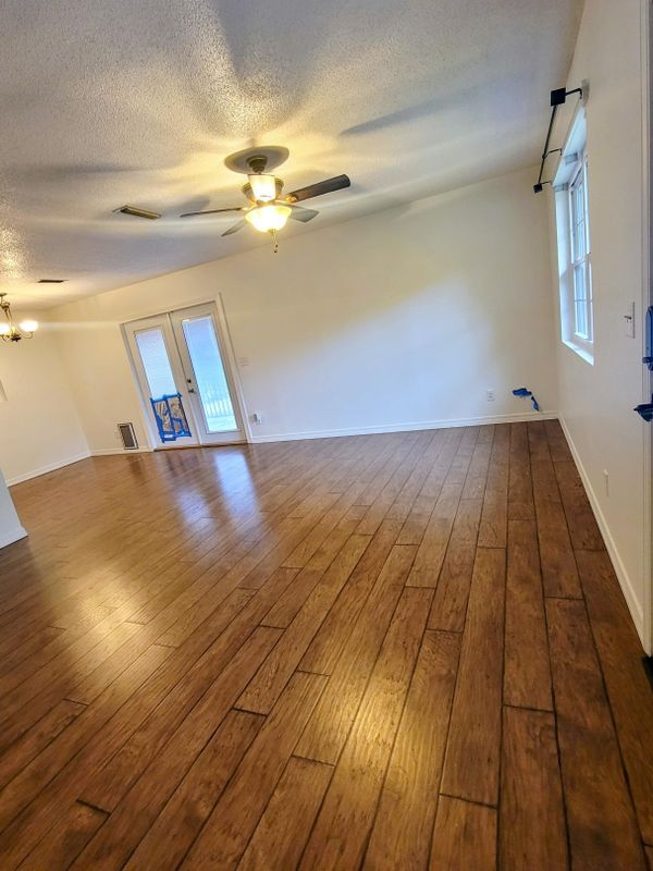 Photo - 3088 Log Cabin Ln
