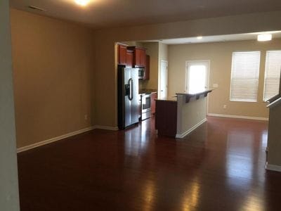 Photo - 304 Leighann Ridge Ln