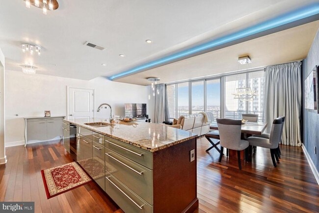 Photo - 675 S President St Unit 1501