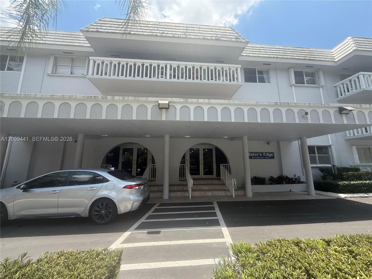 Photo - 100 Edgewater Dr Unit 236