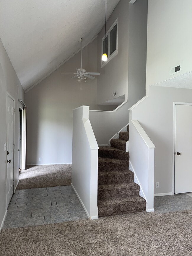 Photo - 207 Wisconsin St