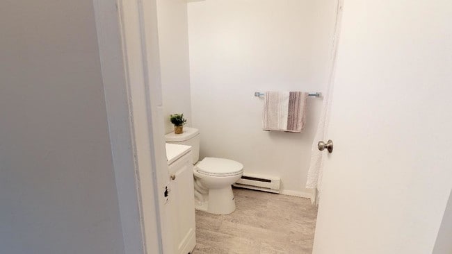 Photo - Deer Park Manor