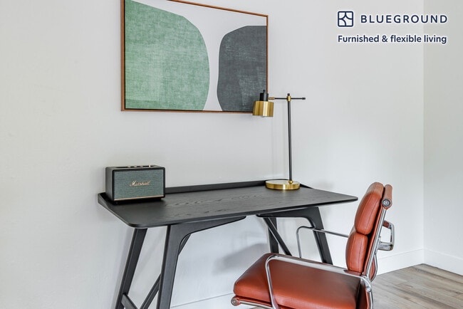 Photo - 20200 Lucille Ave Unidad FL2-ID1974