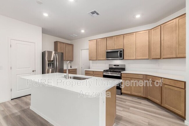 Photo - 17614 W Oberlin Way