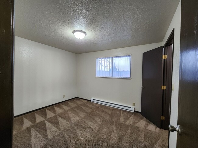 338-Fir Knoll Court Apartments