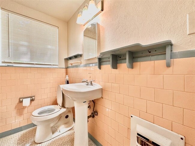 Photo - 1408 Kirkwood Rd