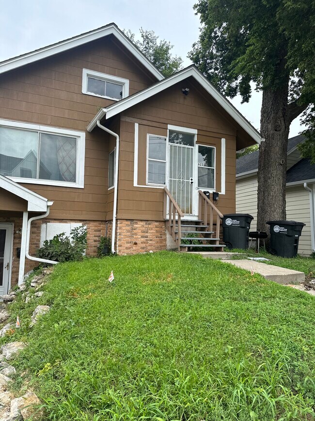 Photo - 623 S 33rd St Casa