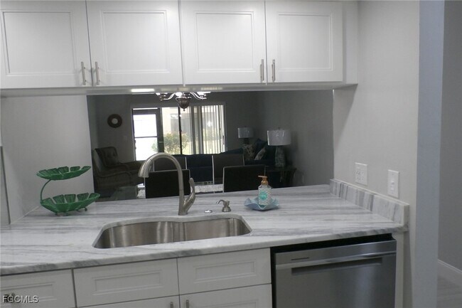 Photo - 11110 Caravel Cir Unit 101