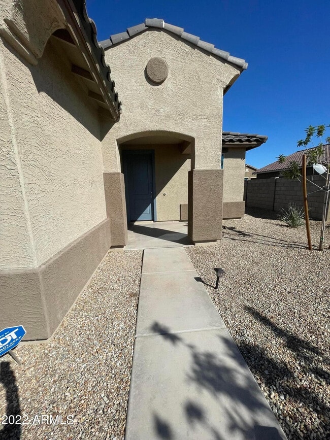 Photo - 18582 W Carlota Ln