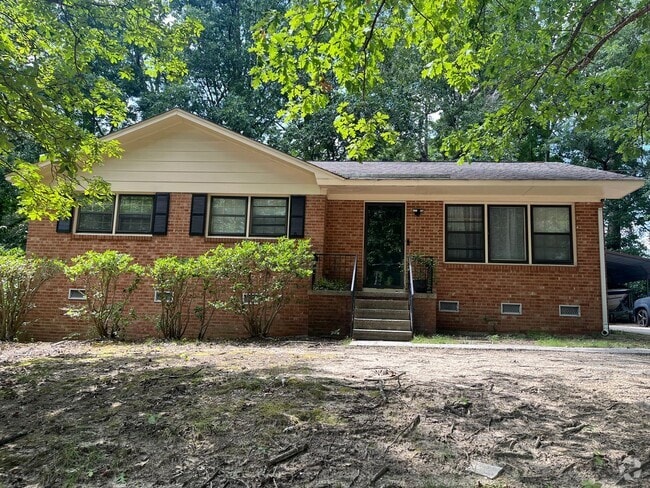 Building Photo - Renovated 3 Bedroom Ranch in Raleigh, Avai... Rental