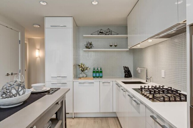 Photo - 1.0 bedroom in Calgary Alberta T2R 0B5 Unit 809