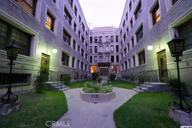 Building Photo - 2121 James M Wood Blvd Unit 121