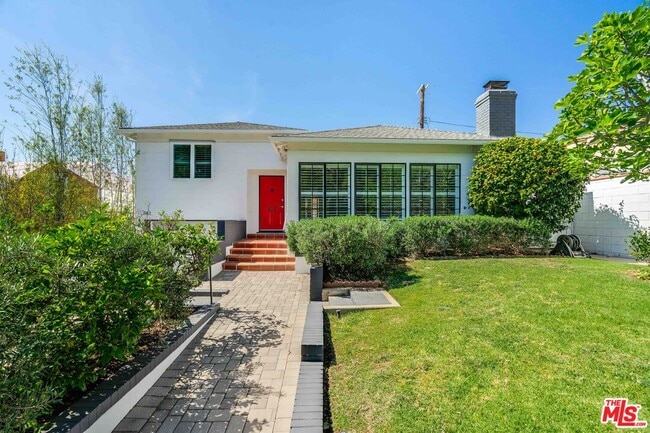 Photo - 741 Chautauqua Blvd