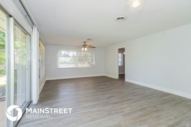 Photo - 40 Fairway Cir