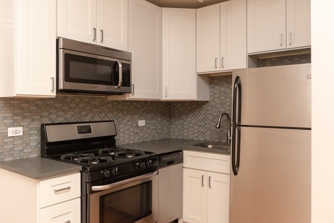 Photo - 2425 N Kedzie Blvd Unidad 50B