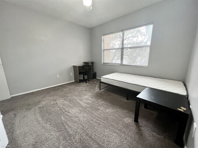 Photo - 1 br, 1 bath Condo - 4411 Shady Terrace La...