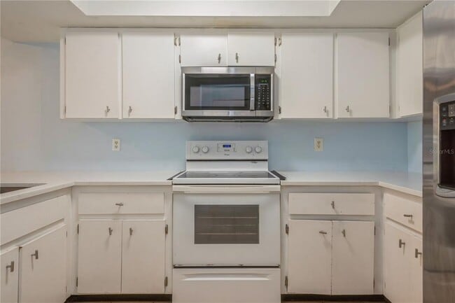 Photo - 3610 54th St W