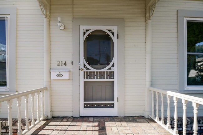 Photo - 214 Pendegast St Unit 214 Pendegast Street