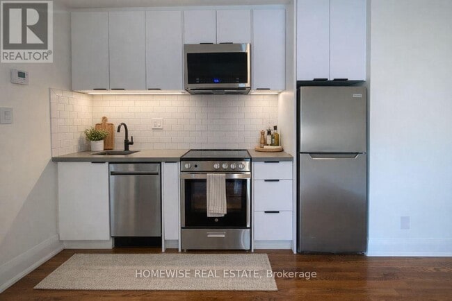 Photo - 5 High Park Blvd Unit 101