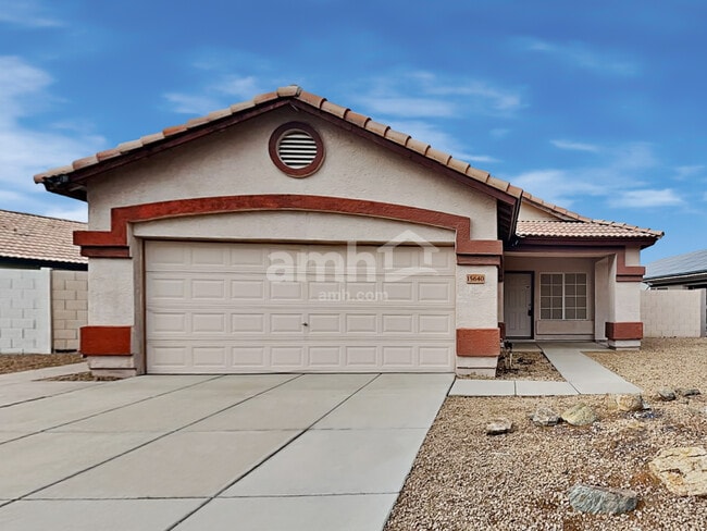 Building Photo - 15640 W Magnolia St