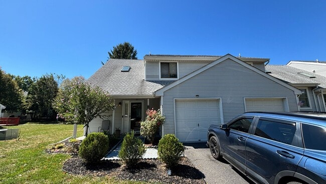 Building Photo - 92 Winchester Way Rental