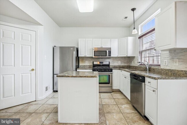 Photo - 8360 Hunter Murphy Cir