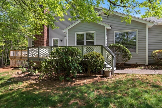 Photo - 113 Pebble Rdg Ln Townhome