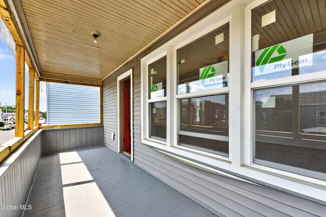 Photo - 99 James St Unidad 2