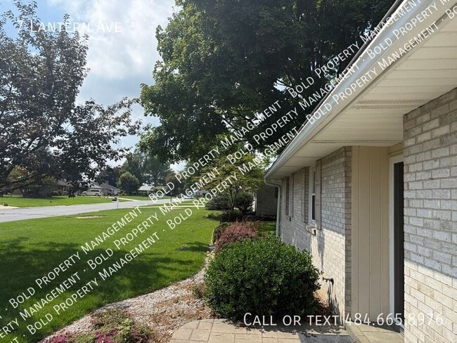Photo - 7 Lantern Ave