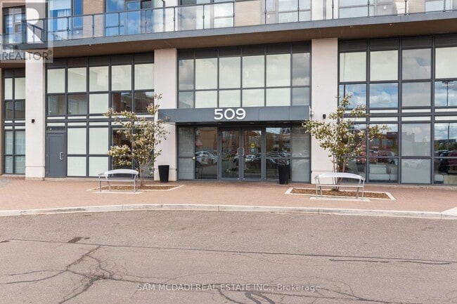 Photo - 509 Dundas St W Unit 709