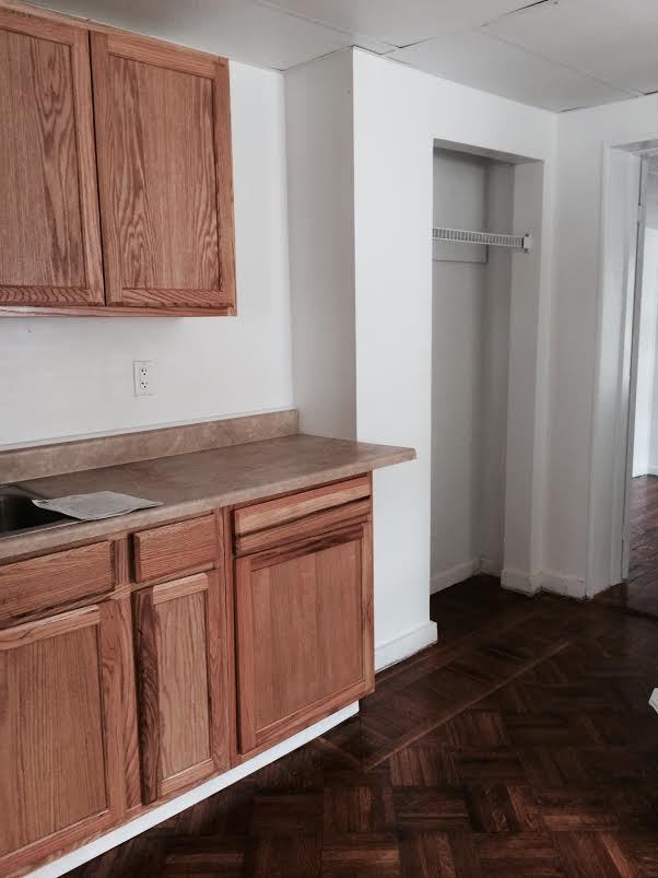 Photo - 2nd Floor 3 Bedroom Apartment-East End of York City!